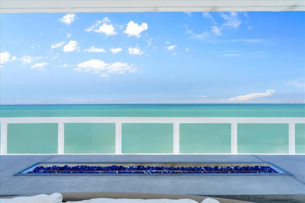 For Sale: $3,250,000 (4 beds, 5 baths, 5300 Square Feet)