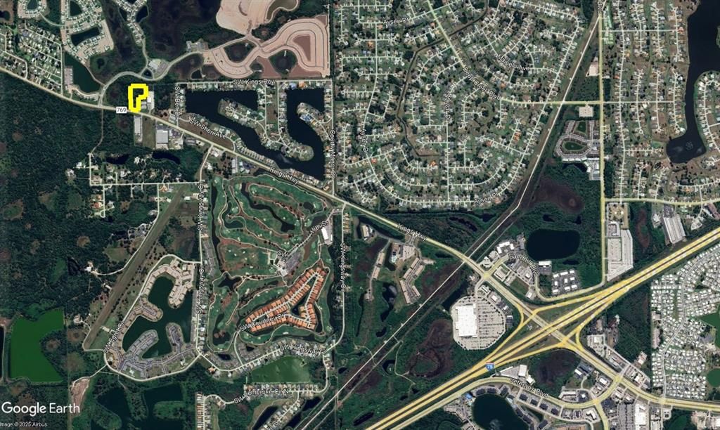 На продажу: $649,000 (2.48 acres)