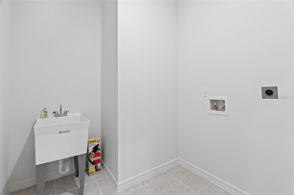 待售: $505,000 (3 贝兹, 3 浴室, 2470 平方英尺)