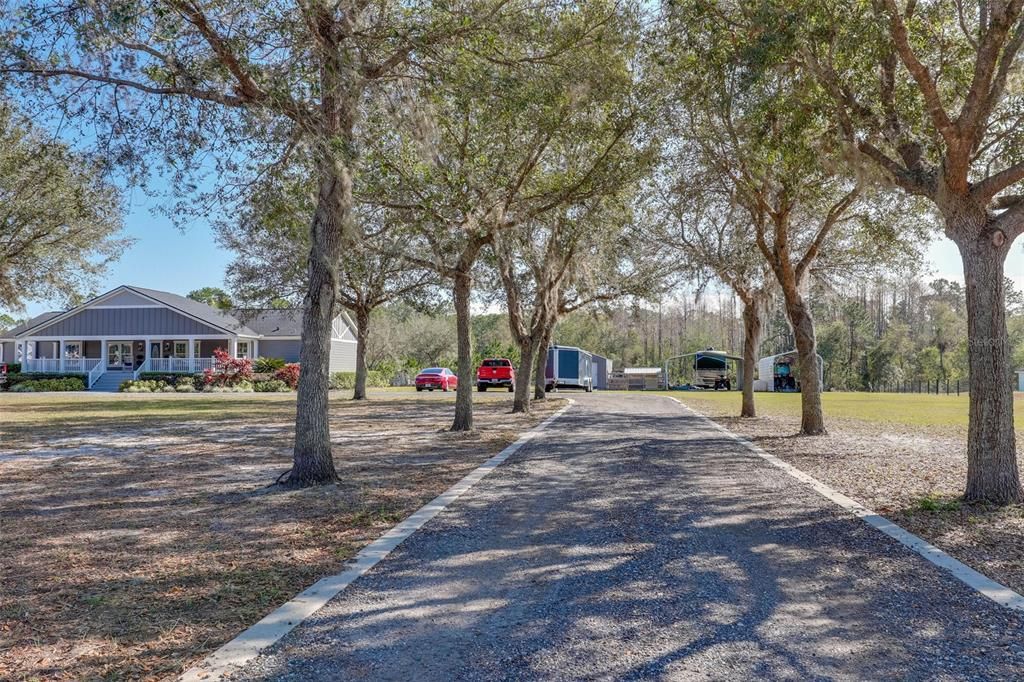 Recently Sold: $849,950 (3 beds, 3 baths, 2280 Square Feet)