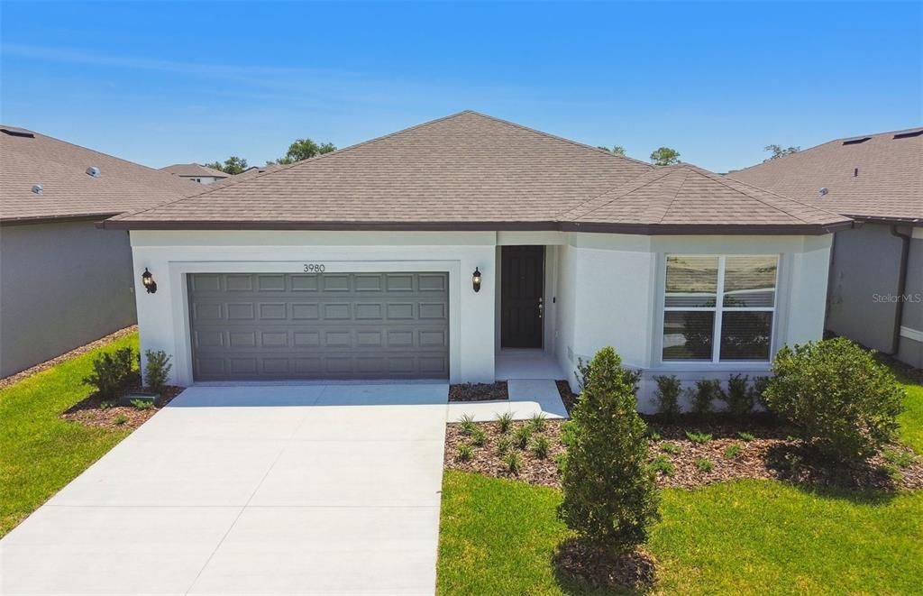 合同活跃: $324,820 (3 贝兹, 2 浴室, 1696 平方英尺)