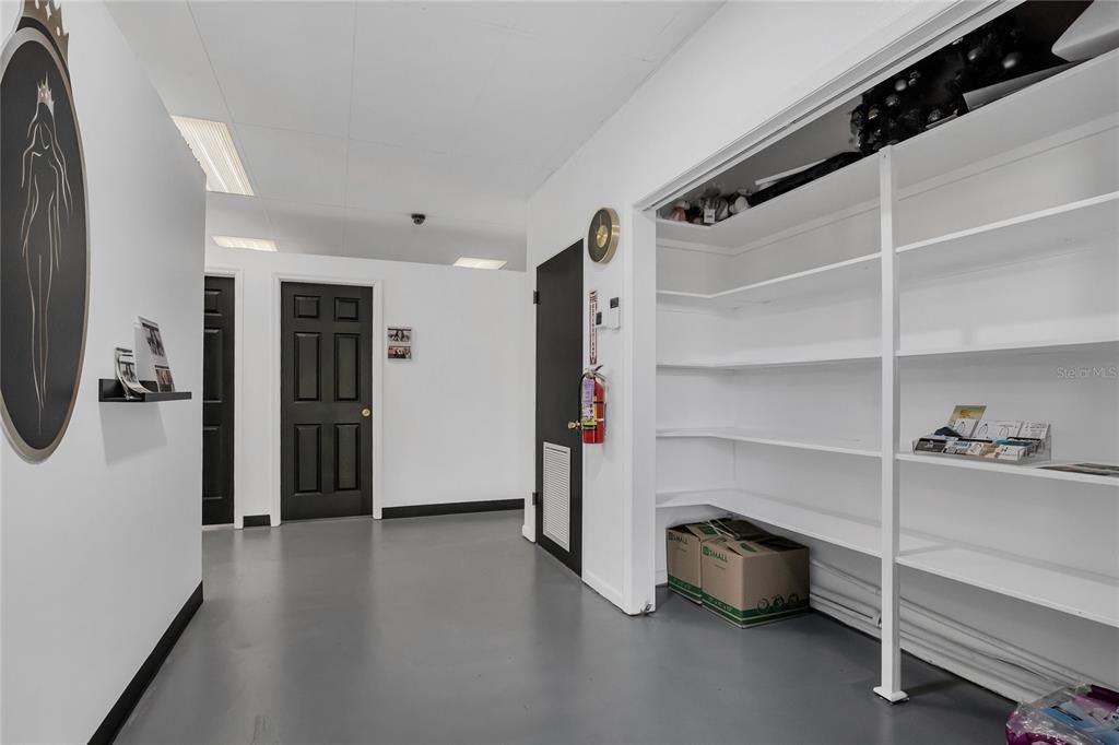 待售: $160,000 (0 贝兹, 0 浴室, 2638 平方英尺)