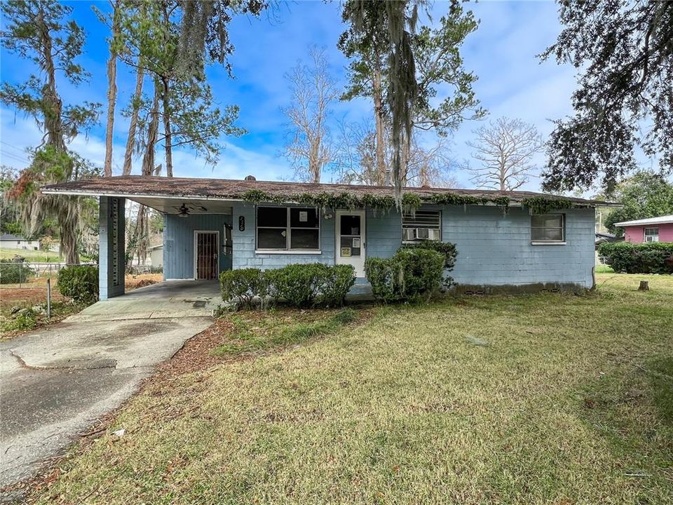 Recently Sold: $78,000 (3 beds, 1 baths, 988 Square Feet)
