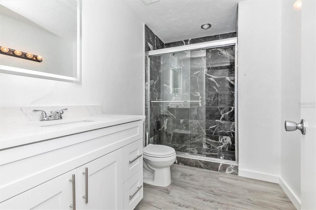 Active With Contract: $200,000 (2 beds, 2 baths, 1545 Square Feet)