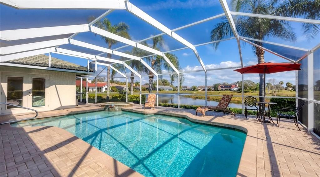 Active With Contract: $828,000 (3 beds, 3 baths, 2359 Square Feet)