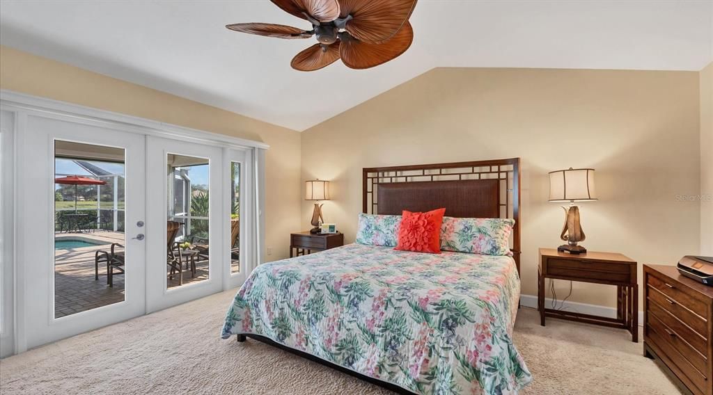 Active With Contract: $828,000 (3 beds, 3 baths, 2359 Square Feet)