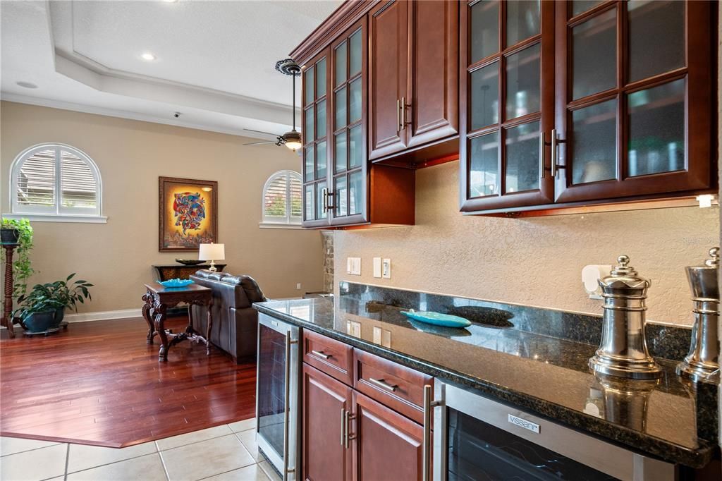 Active With Contract: $979,000 (5 beds, 4 baths, 3890 Square Feet)