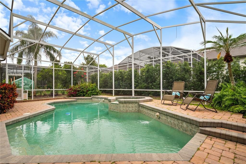 Active With Contract: $979,000 (5 beds, 4 baths, 3890 Square Feet)