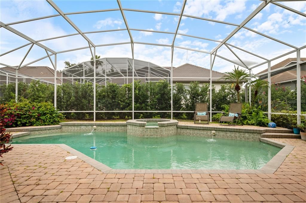 Active With Contract: $979,000 (5 beds, 4 baths, 3890 Square Feet)