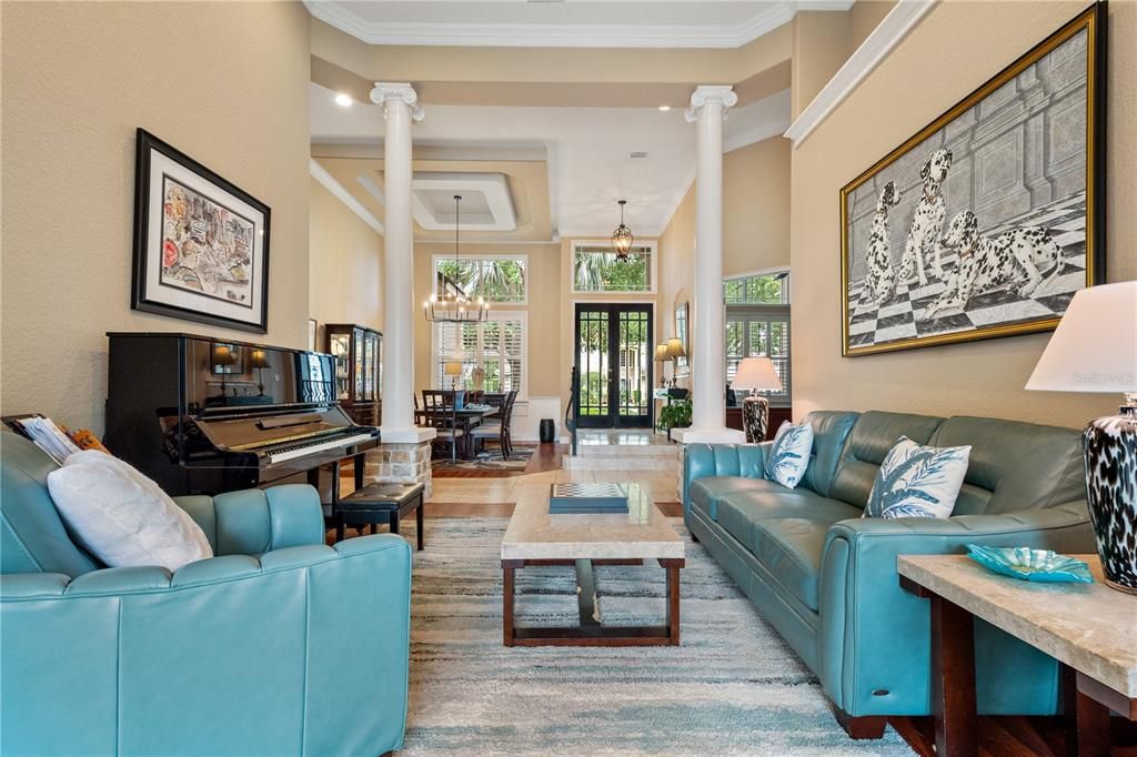 Active With Contract: $979,000 (5 beds, 4 baths, 3890 Square Feet)