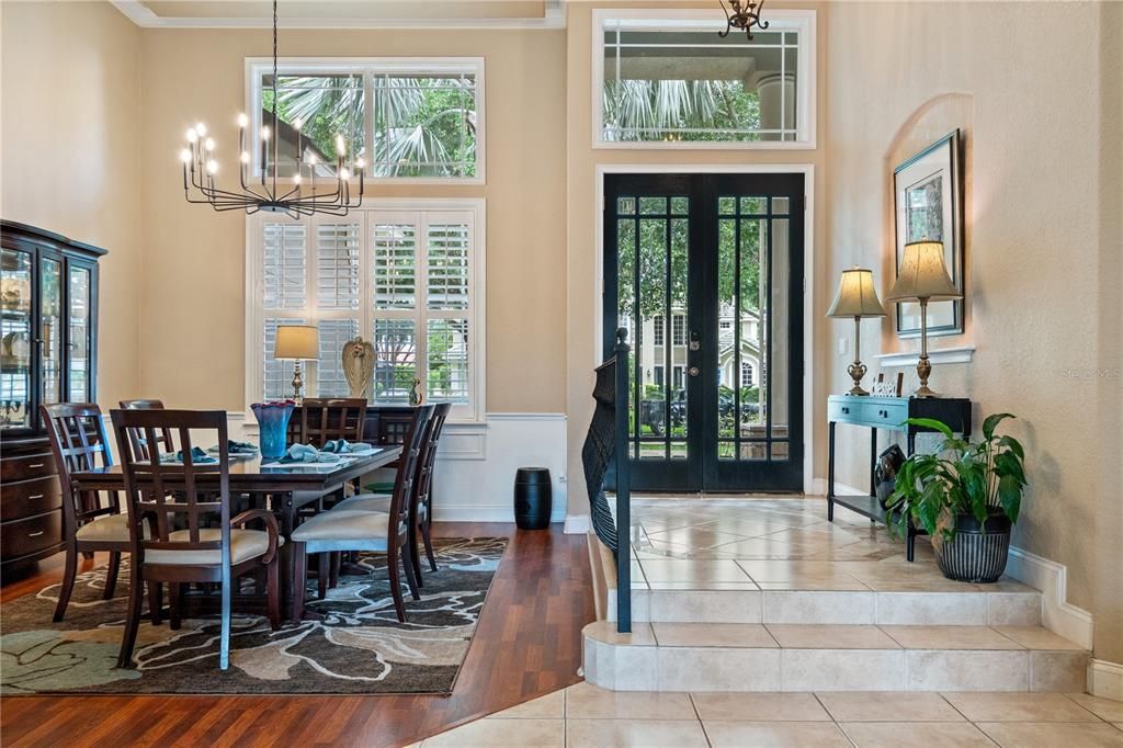 Active With Contract: $979,000 (5 beds, 4 baths, 3890 Square Feet)