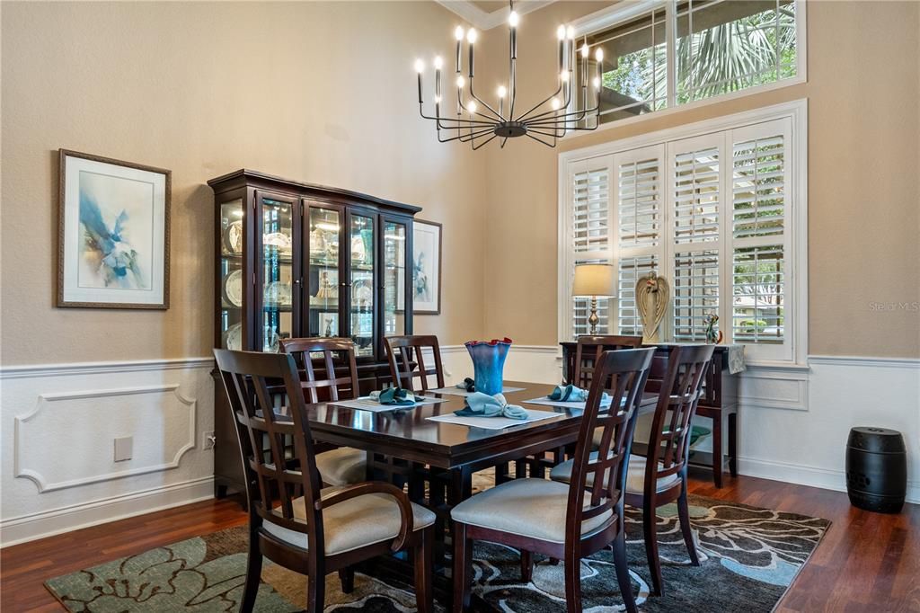 Active With Contract: $979,000 (5 beds, 4 baths, 3890 Square Feet)