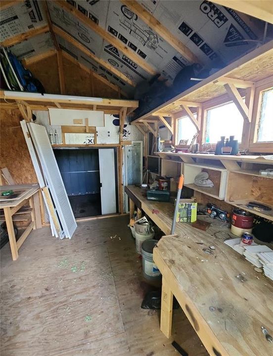 Active With Contract: $169,900 (3 beds, 1 baths, 1008 Square Feet)