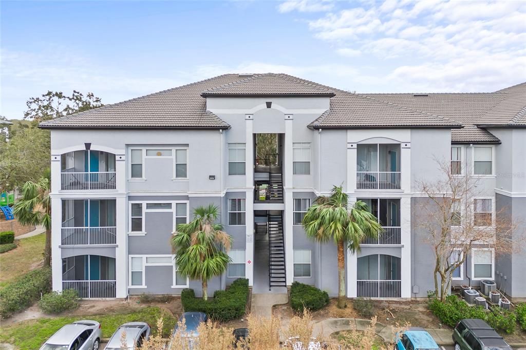 Recientemente alquilado: $1,695 (2 camas, 2 baños, 1089 Pies cuadrados)