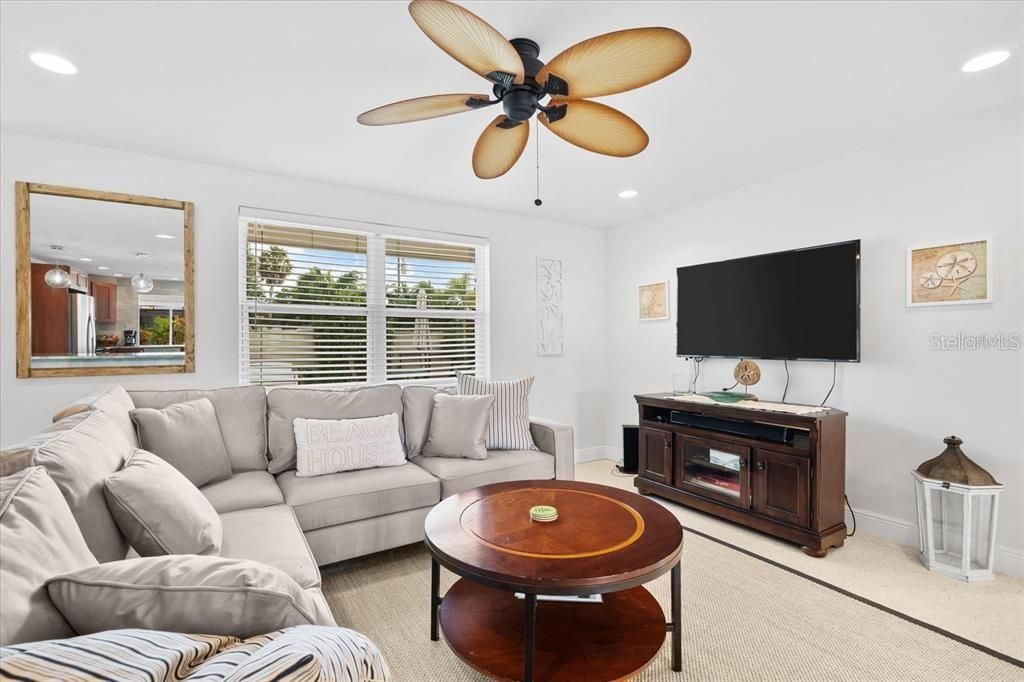 En Renta: $16,000 (3 camas, 2 baños, 1704 Pies cuadrados)