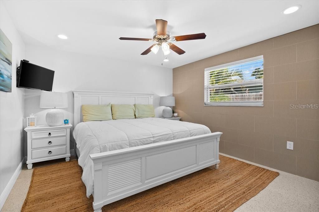 En Renta: $16,000 (3 camas, 2 baños, 1704 Pies cuadrados)