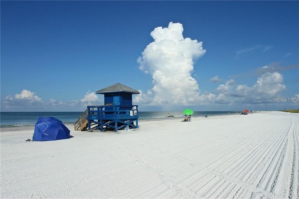 En Renta: $16,000 (3 camas, 2 baños, 1704 Pies cuadrados)