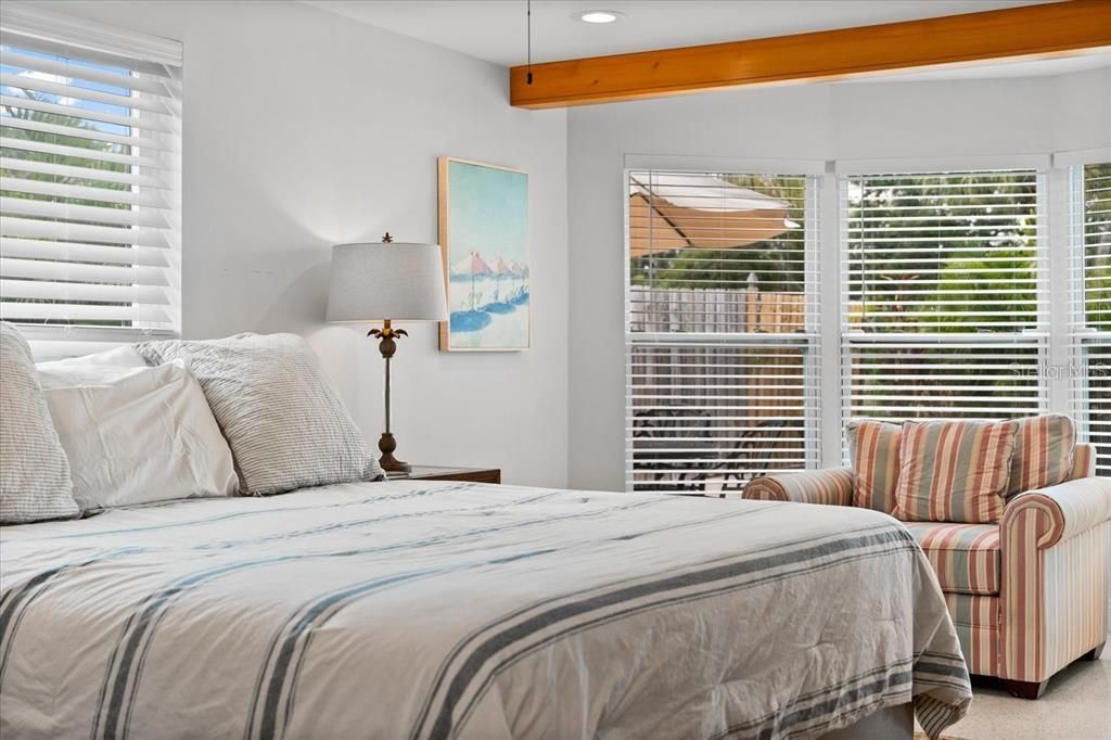 En Renta: $16,000 (3 camas, 2 baños, 1704 Pies cuadrados)