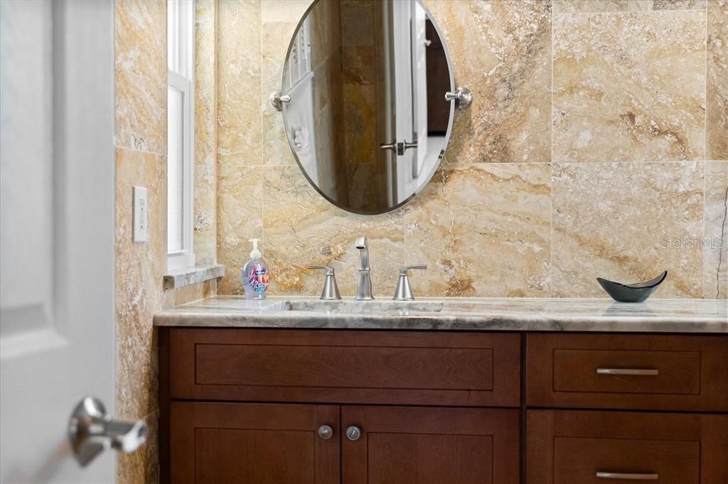 En Renta: $16,000 (3 camas, 2 baños, 1704 Pies cuadrados)