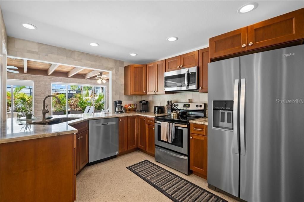 En Renta: $16,000 (3 camas, 2 baños, 1704 Pies cuadrados)