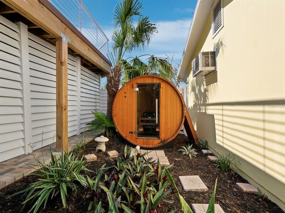 Activo con contrato: $1,200,000 (2 camas, 2 baños, 1820 Pies cuadrados)