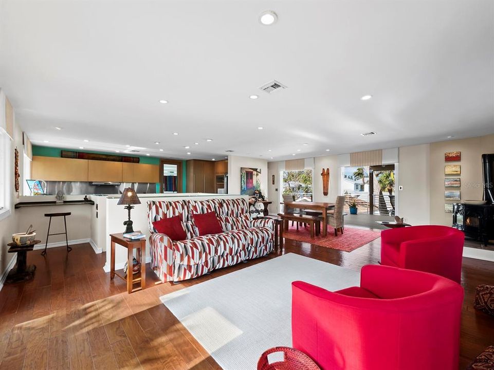 Activo con contrato: $1,200,000 (2 camas, 2 baños, 1820 Pies cuadrados)