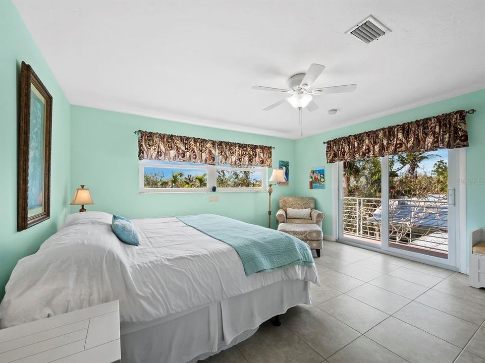 Activo con contrato: $1,200,000 (2 camas, 2 baños, 1820 Pies cuadrados)