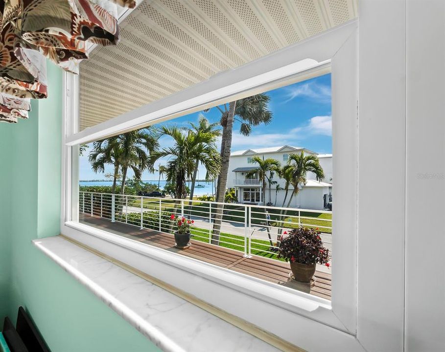 Activo con contrato: $1,200,000 (2 camas, 2 baños, 1820 Pies cuadrados)