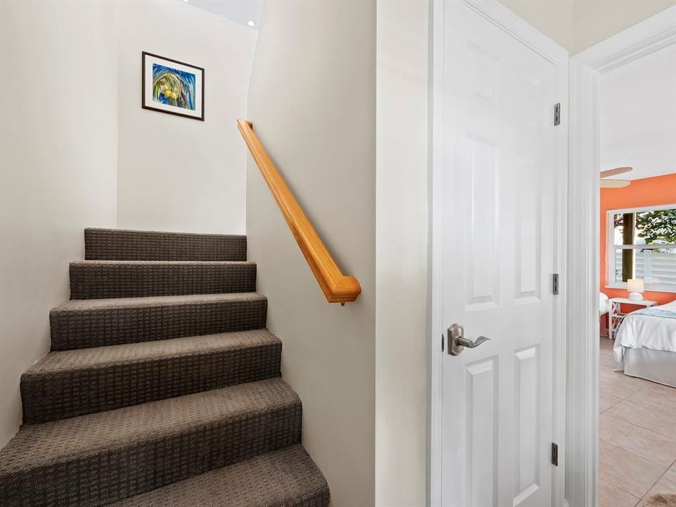 Activo con contrato: $1,200,000 (2 camas, 2 baños, 1820 Pies cuadrados)