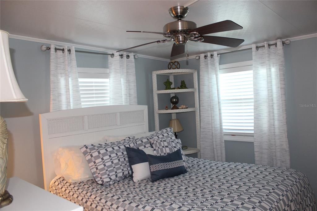 For Sale: $149,000 (3 beds, 2 baths, 1280 Square Feet)