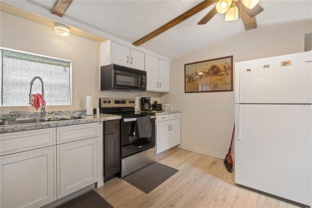 For Sale: $290,000 (0 beds, 0 baths, 713 Square Feet)