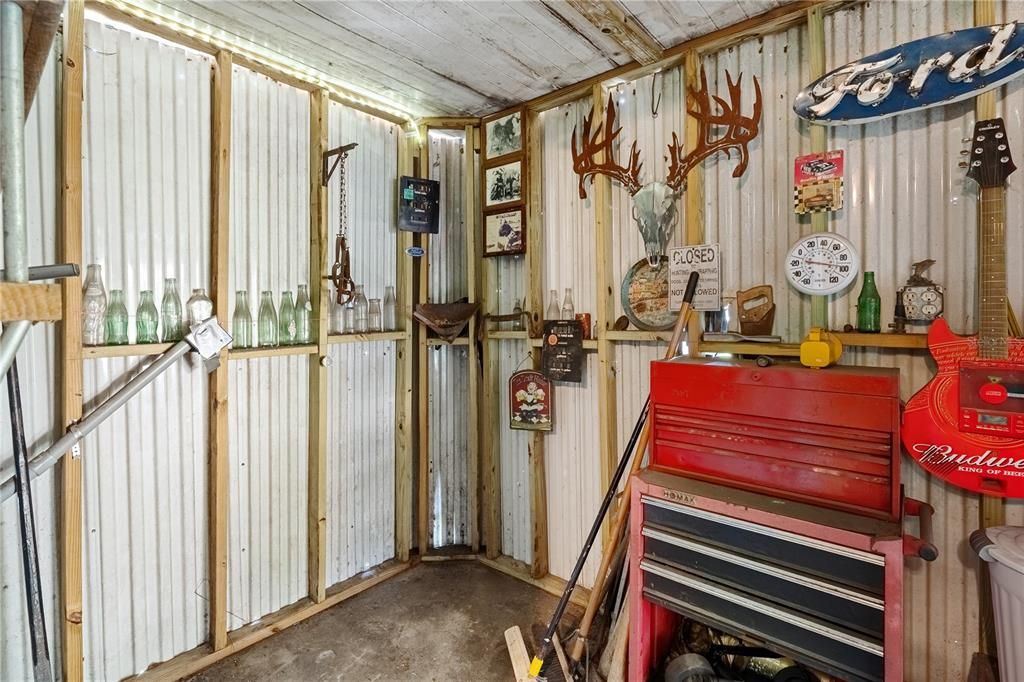 For Sale: $290,000 (0 beds, 0 baths, 713 Square Feet)