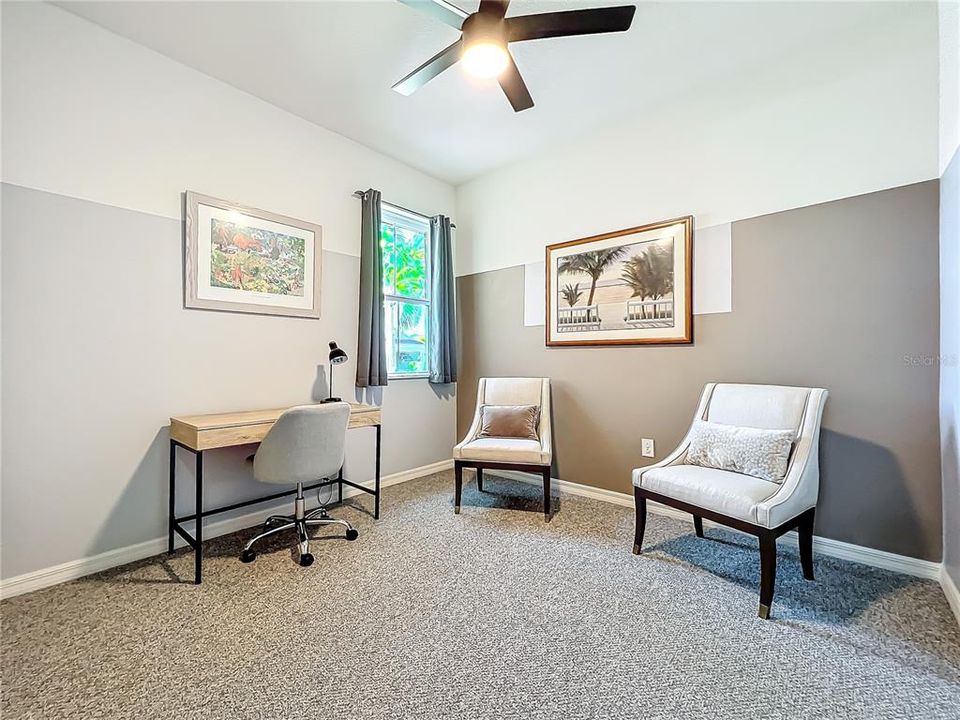 Под контрактом: $240,000 (2 спален, 2 ванн, 1311 Квадратных фут)