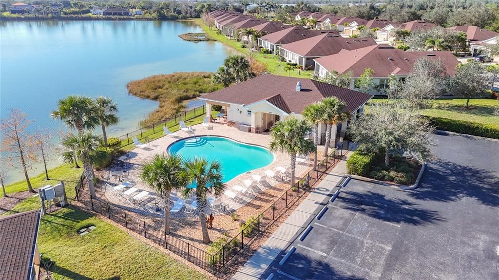 Под контрактом: $240,000 (2 спален, 2 ванн, 1311 Квадратных фут)