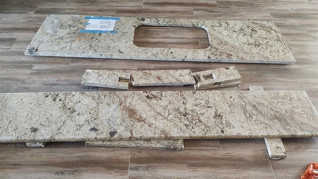 En Venta: $260,000 (2 camas, 2 baños, 1584 Pies cuadrados)