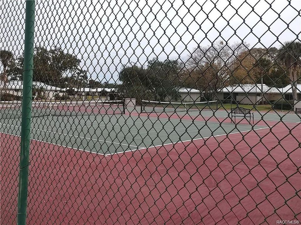 En Venta: $260,000 (2 camas, 2 baños, 1584 Pies cuadrados)