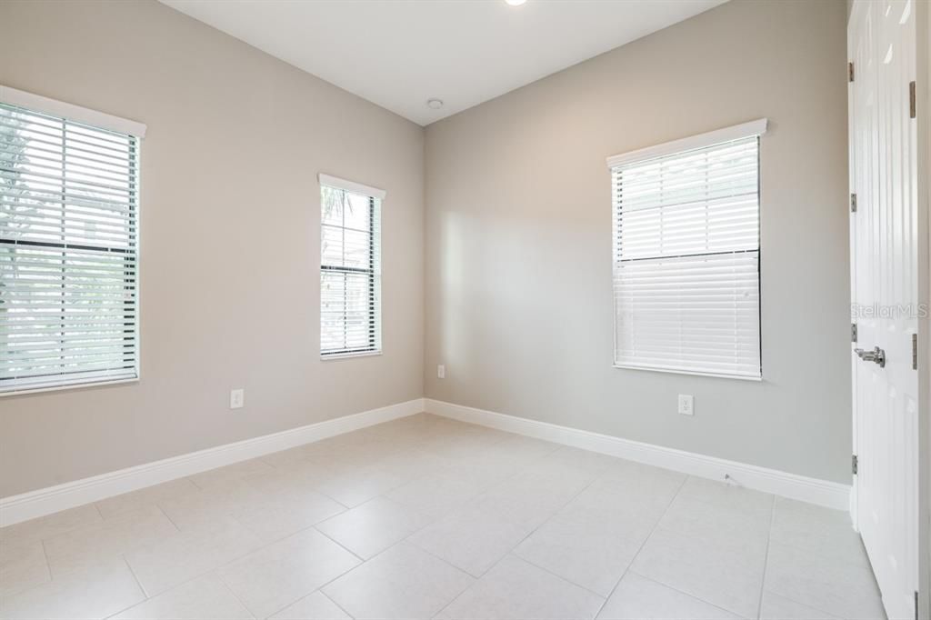 На продажу: $829,900 (5 спален, 4 ванн, 3138 Квадратных фут)