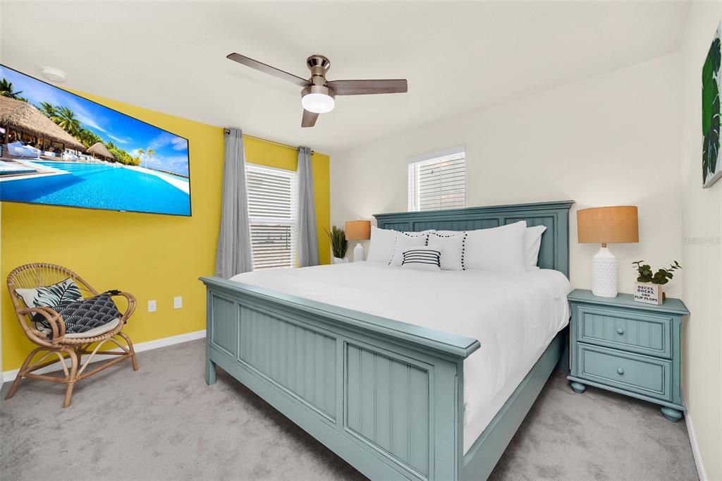 For Sale: $719,000 (5 beds, 5 baths, 2622 Square Feet)