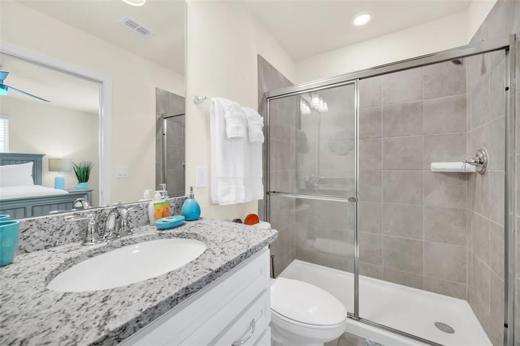 For Sale: $719,000 (5 beds, 5 baths, 2622 Square Feet)