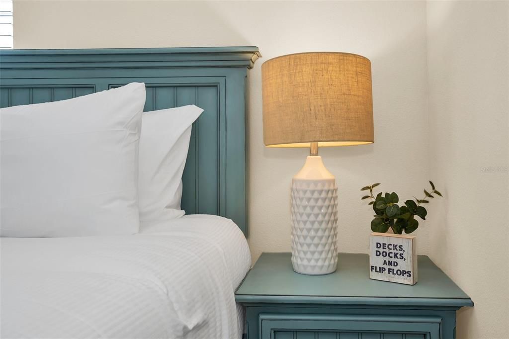 For Sale: $719,000 (5 beds, 5 baths, 2622 Square Feet)