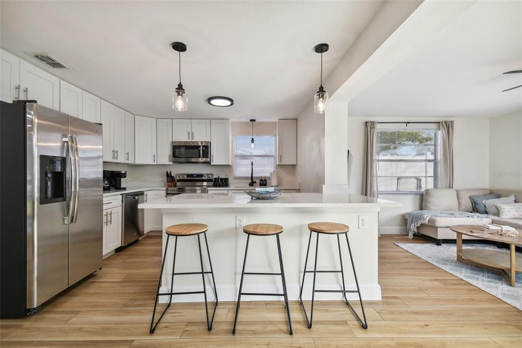 出租: $1,995 (3 贝兹, 2 浴室, 1334 平方英尺)