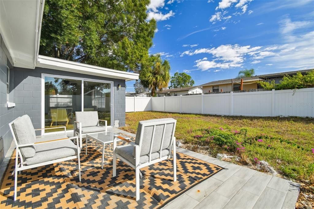 出租: $1,995 (3 贝兹, 2 浴室, 1334 平方英尺)