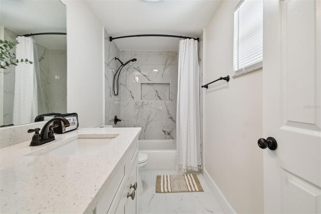 出租: $1,995 (3 贝兹, 2 浴室, 1334 平方英尺)