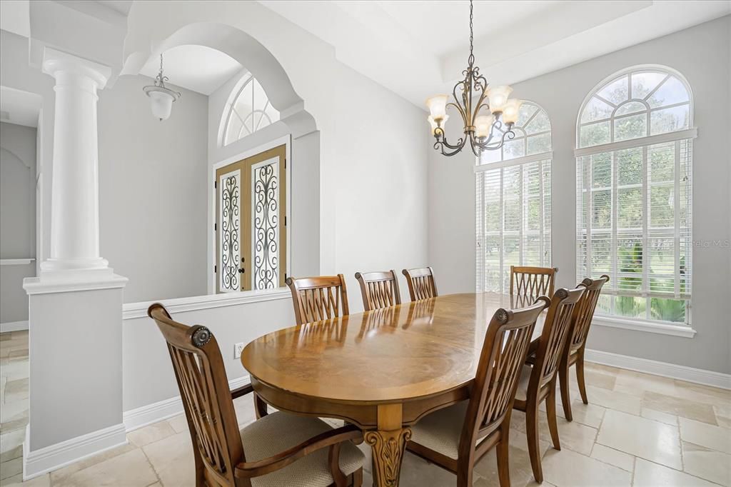 For Sale: $1,175,000 (6 beds, 5 baths, 5484 Square Feet)