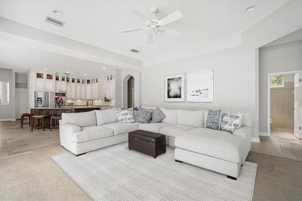 For Sale: $1,175,000 (6 beds, 5 baths, 5484 Square Feet)