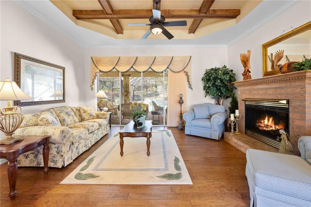 Active With Contract: $524,999 (3 beds, 2 baths, 3215 Square Feet)