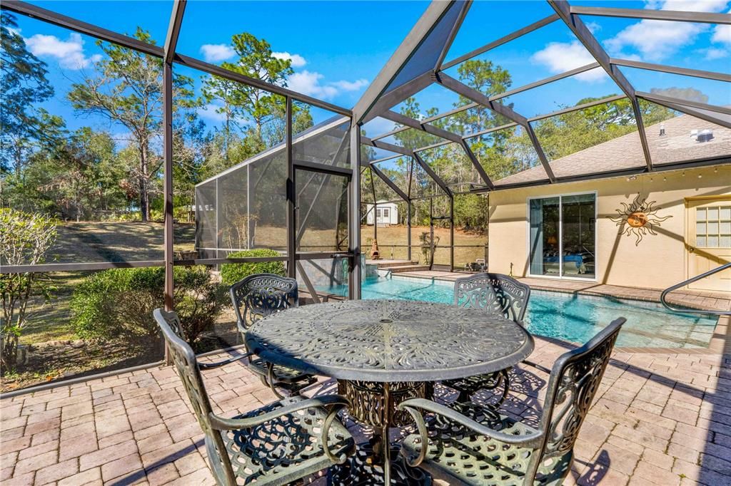 Active With Contract: $524,999 (3 beds, 2 baths, 3215 Square Feet)