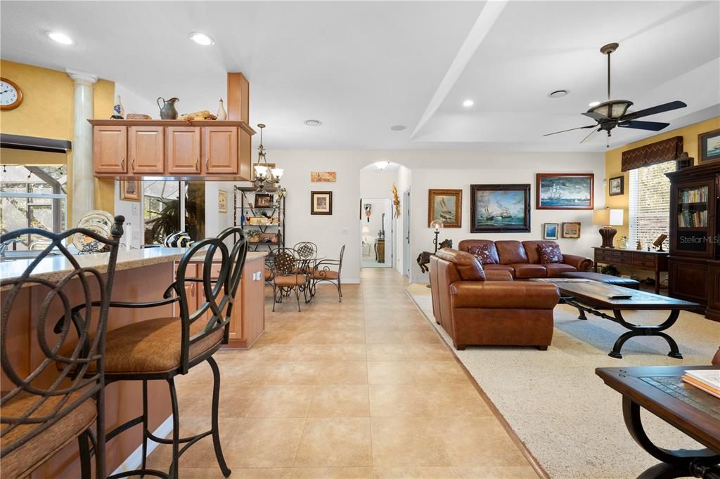 Active With Contract: $524,999 (3 beds, 2 baths, 3215 Square Feet)