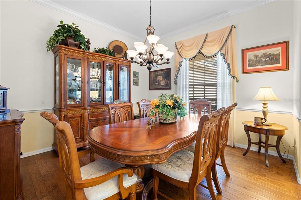 Active With Contract: $524,999 (3 beds, 2 baths, 3215 Square Feet)