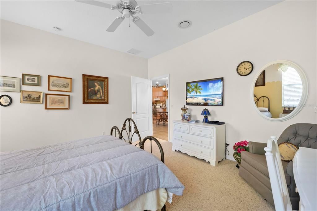 Active With Contract: $524,999 (3 beds, 2 baths, 3215 Square Feet)